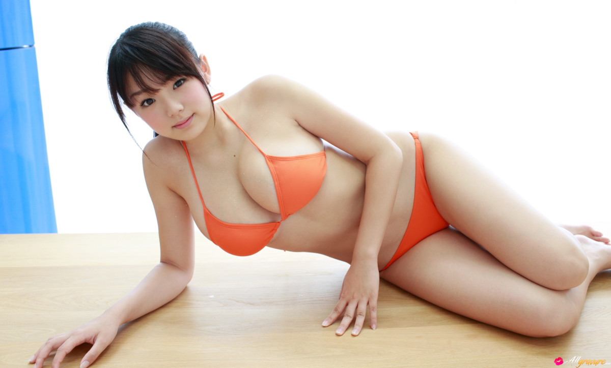 Cream Filled Orange » All Gravure Free Nude Pictures