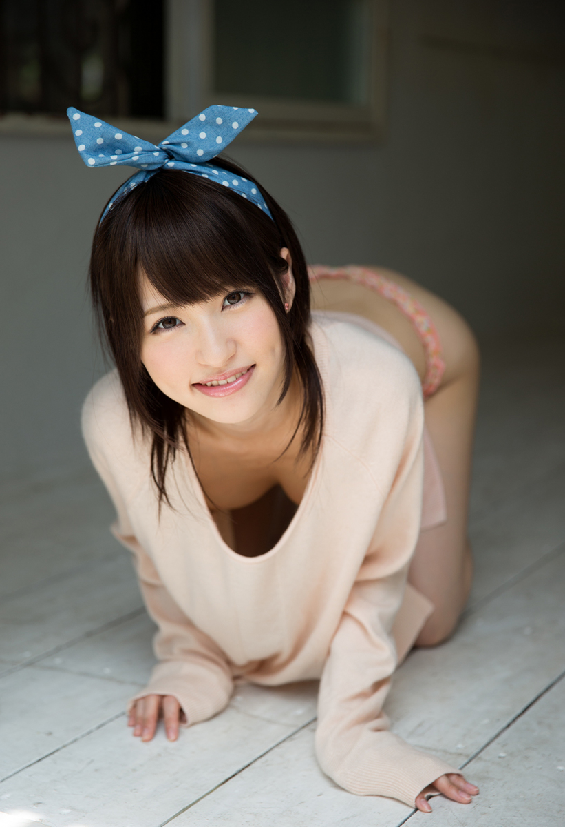 Bow On Top » All Gravure Free Nude Pictures