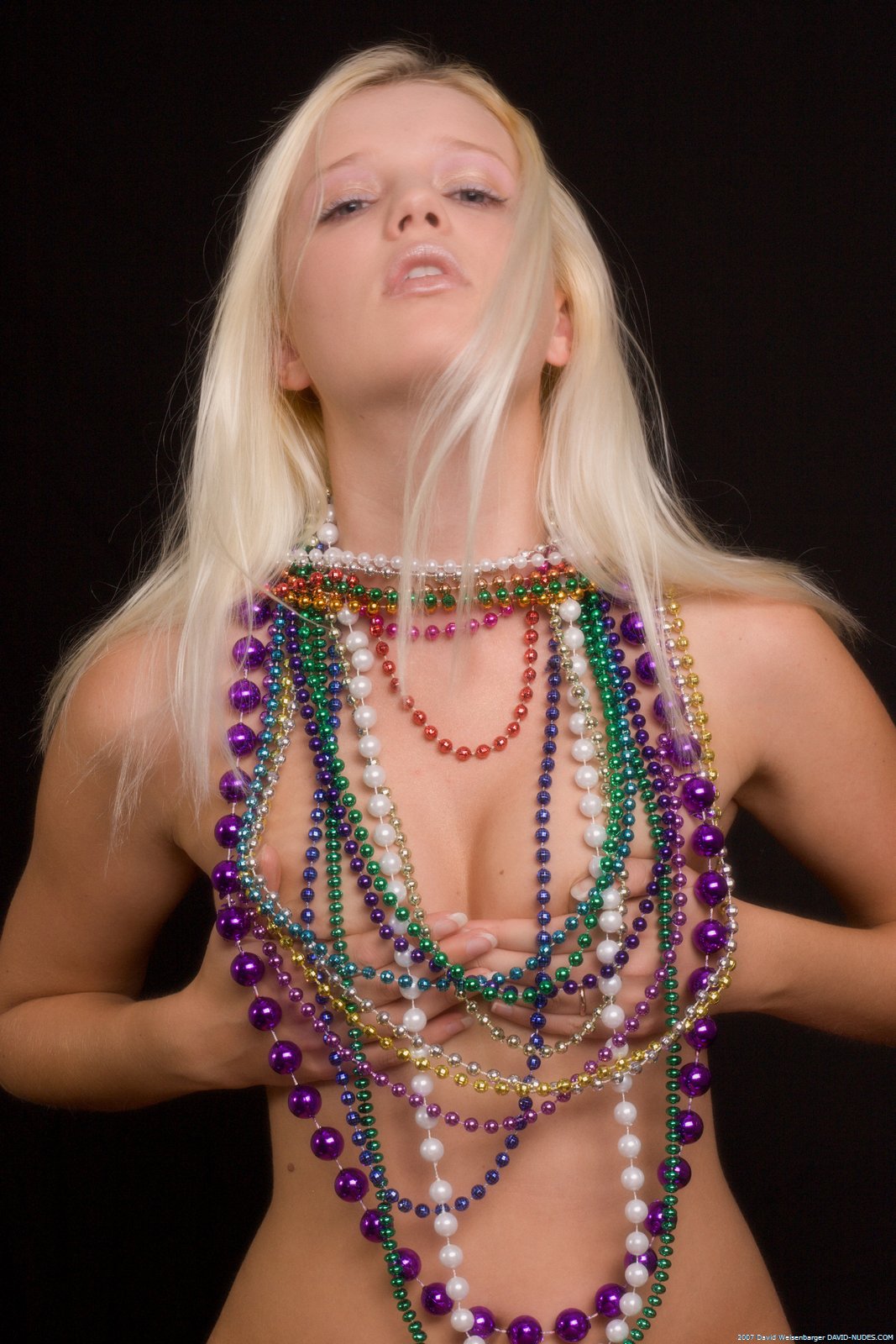 Beads » David Nudes Free Nude Pictures