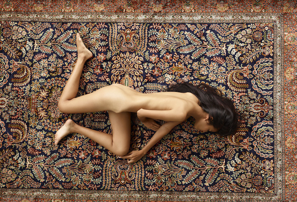 Flying Carpet / Hegre Free Mobile Bravo Erotica