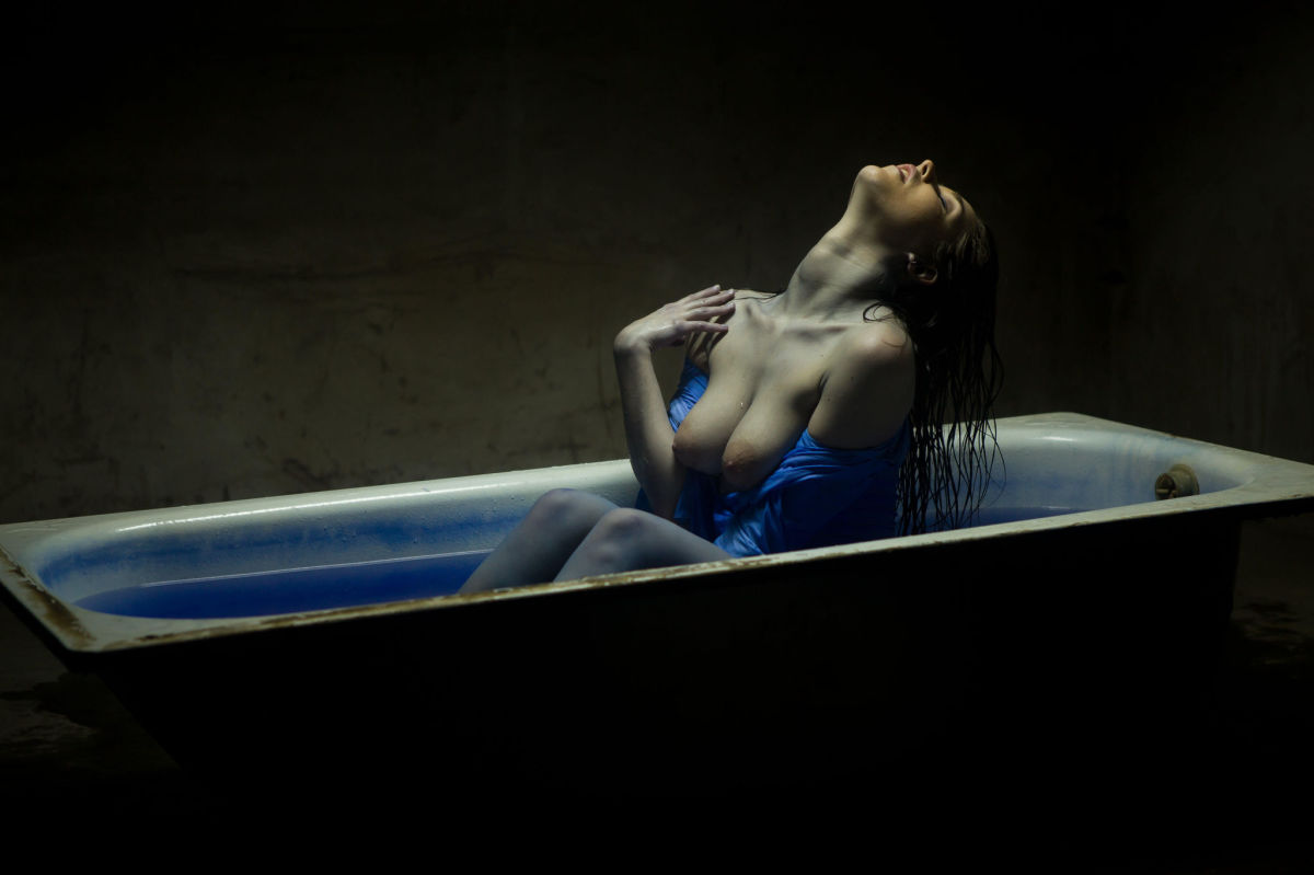 Dark Water » Michael Ninn Free Nude Pictures