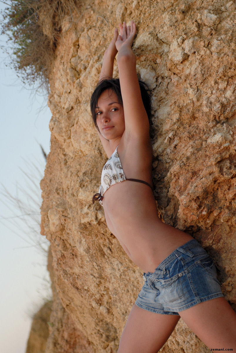 Mineral » Zemani Free Nude Pictures